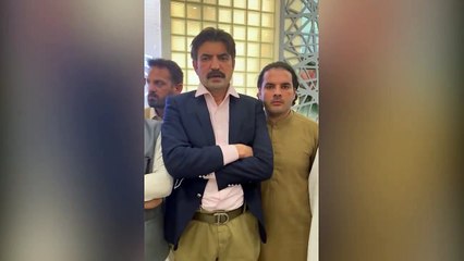 Sher Afzal Marwat Important Video Message as Police arrived to arrest Him