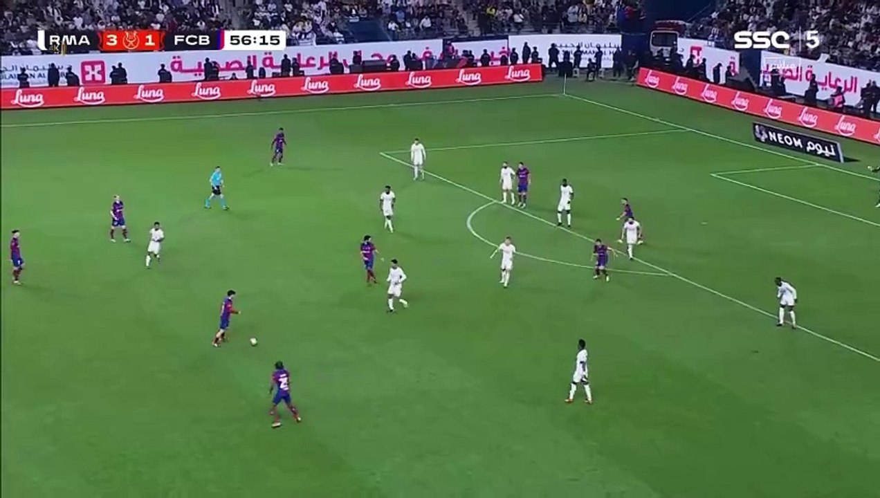 الشوط الثاني مباراة ريال مدريد و برشلونة نهائي...
