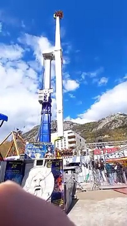 Foire des Rameaux Grenoble - Superbe Animation #foire #france #grenoble  (110)