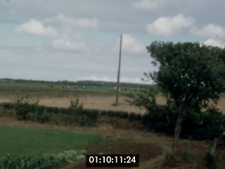 Roué Francis-Kerzu mobylette