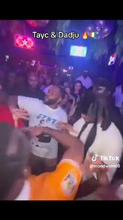 Côte d'Ivoire : Dadju et Tayc font des folies en boîte de nuit (VIDEO)