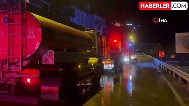 Bursa'da Ahırda Çıkan Yangında 10 Büyükbaş Hayvan Telef Oldu