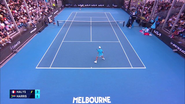 Quentin Halys passe Lloyd Harris au 1er tour Les temps forts en images