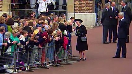 Queen Elizabeth II: Above All Else Bande-annonce (EN)