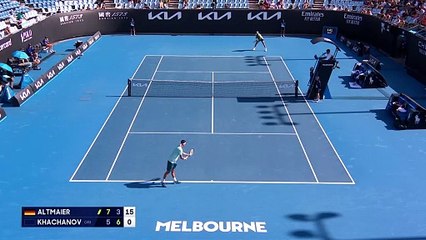 C'était du tennis de table : le point dingue remporté par Altmaier contre Khachanov