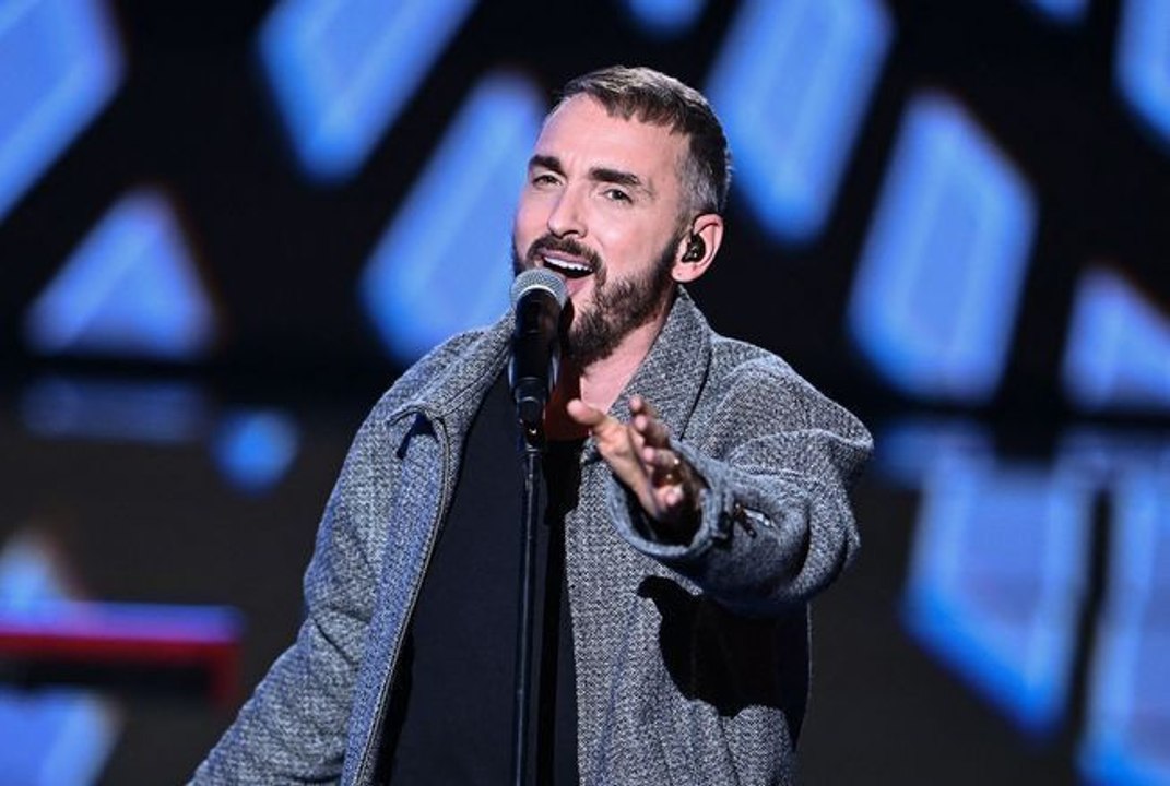 Christophe Willem : « Visage qui se dégrade trop vite », nez corrigé… Il parle des opérations de chirurgie esthétique qu'il a subies