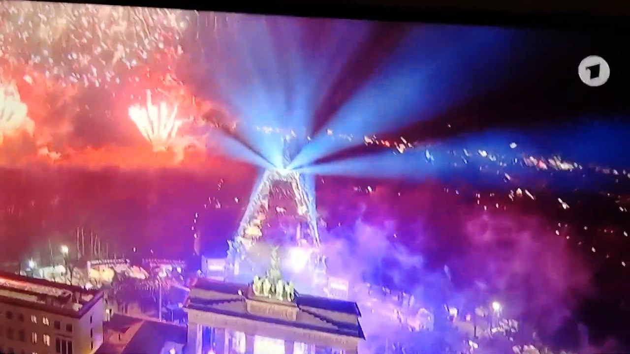 Leon Elektronik Silvester 2023 auf 2024