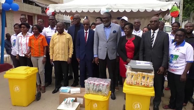 L’UNICEF remet 230 millions FCFA de matériel pour la gestion des déchets