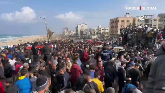 Kan donduran görüntü... Gıda yardımı için toplananlara kurşun yağdırdılar!