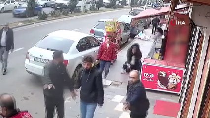 Diyarbakır’ın göbeğinde silahlı kavga: 1 ölü 3 yaralı!