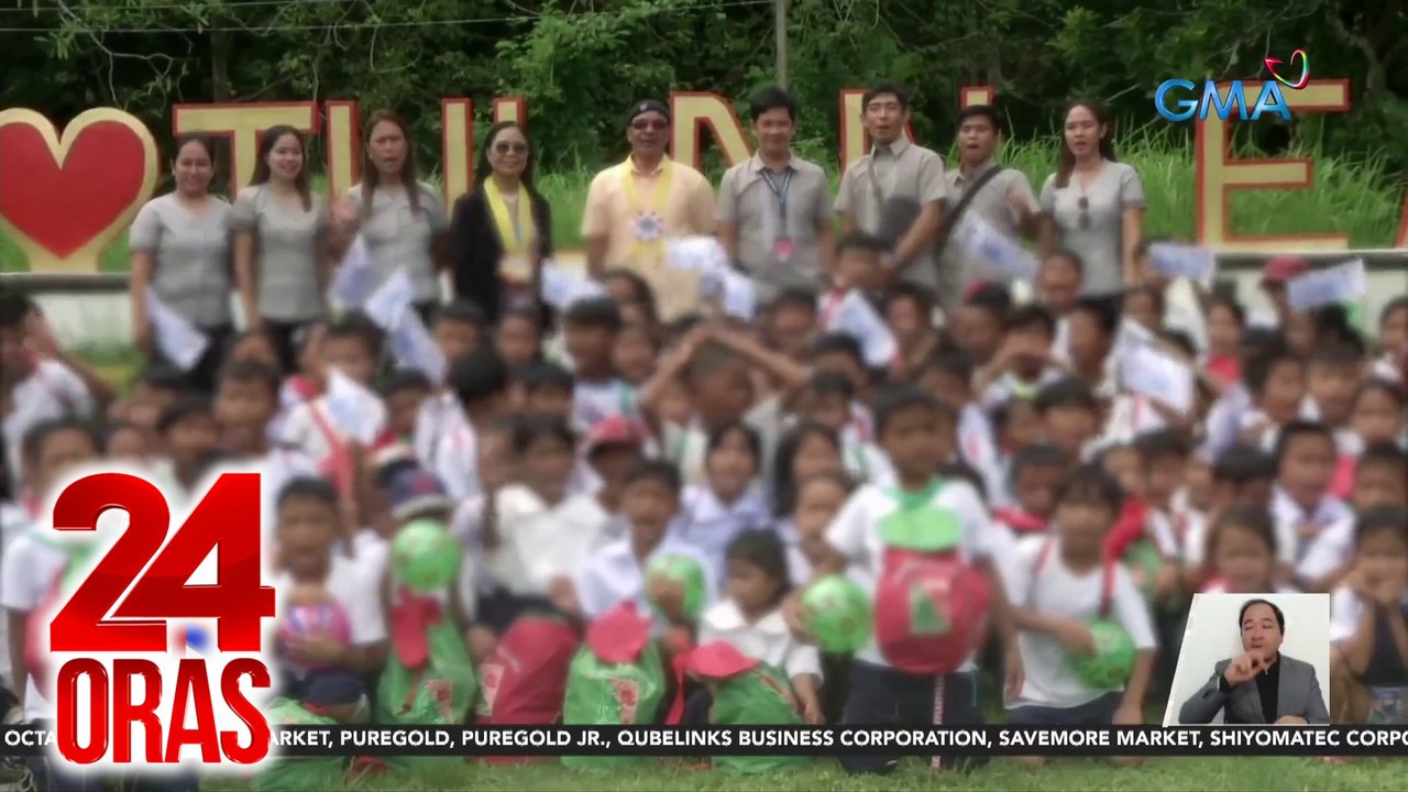 60,000 bata, niregaluhan sa Christmas "Give-A-Gift" Project ng GMA Kapuso Foundation noong 2023 | 24 Oras