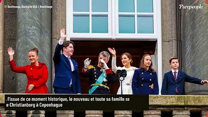 Frederik X de Danemark intronisé : un baiser forcé avec sa femme Mary ? L'attitude de la reine fait parler...