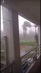 Les images impressionnantes du cyclone Belal sur l'ile de la Réunion