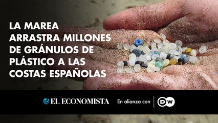 La marea arrastra millones de gránulos de plástico a las costas españolas