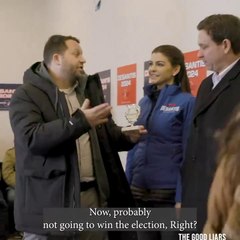 Ron DeSantis given participation trophy by heckler before Iowa caucuses