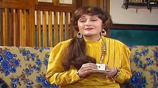مسلسل بين القصرين ح 13 - محمود مرسي و شويكار