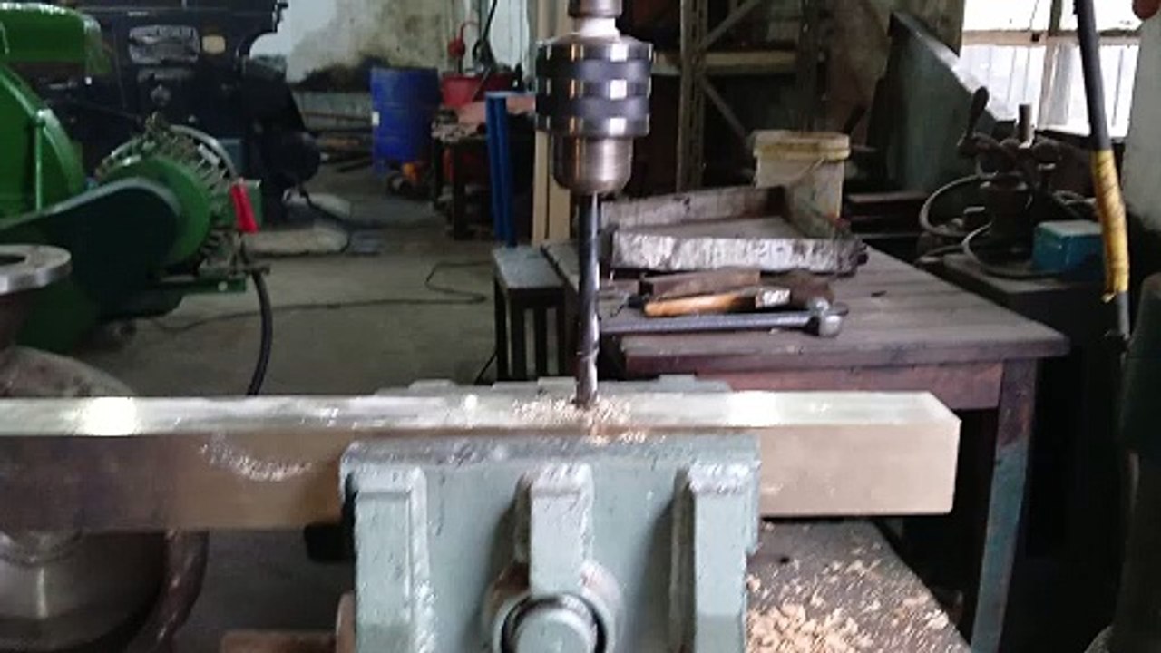 Drilling on leath Mechine Mechanical Works