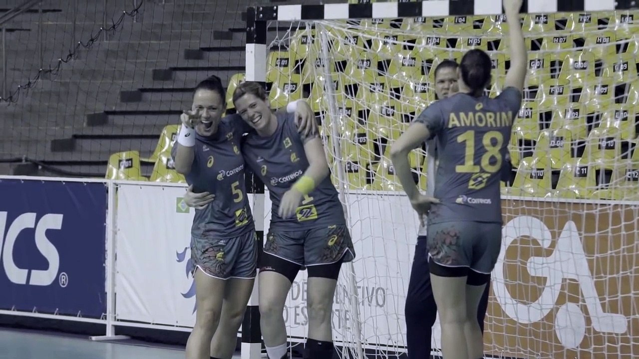 Meninas de Ouro | movie | 2016 | Official Trailer