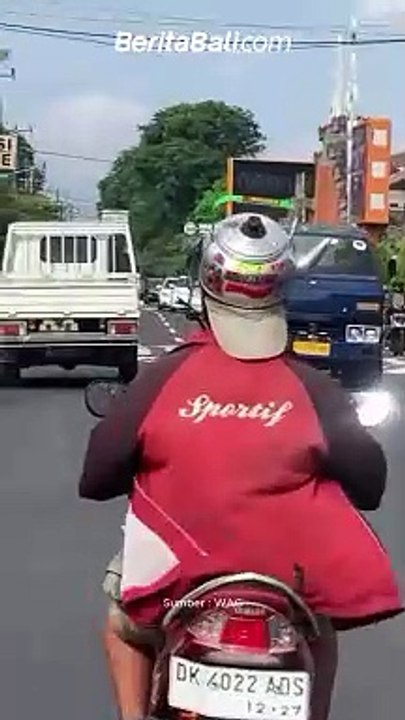 Dimana ya beli helm ketel model gini semeton?