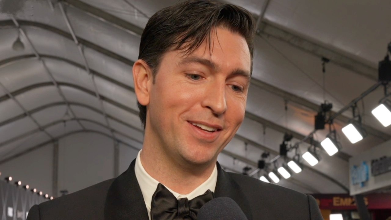 Nicholas Braun: 'Succession' vs. 'White Lotus:' "We'd Take Them" | THR Video