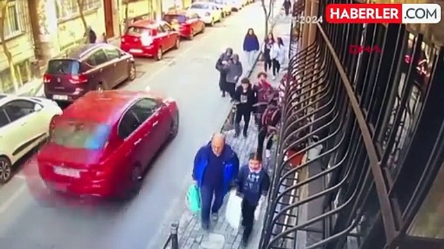 Şişli'de 5 Evden Ziynet Eşyası ve Cep Telefonu Çalan 4 Şüpheliden 2'si Yakalandı