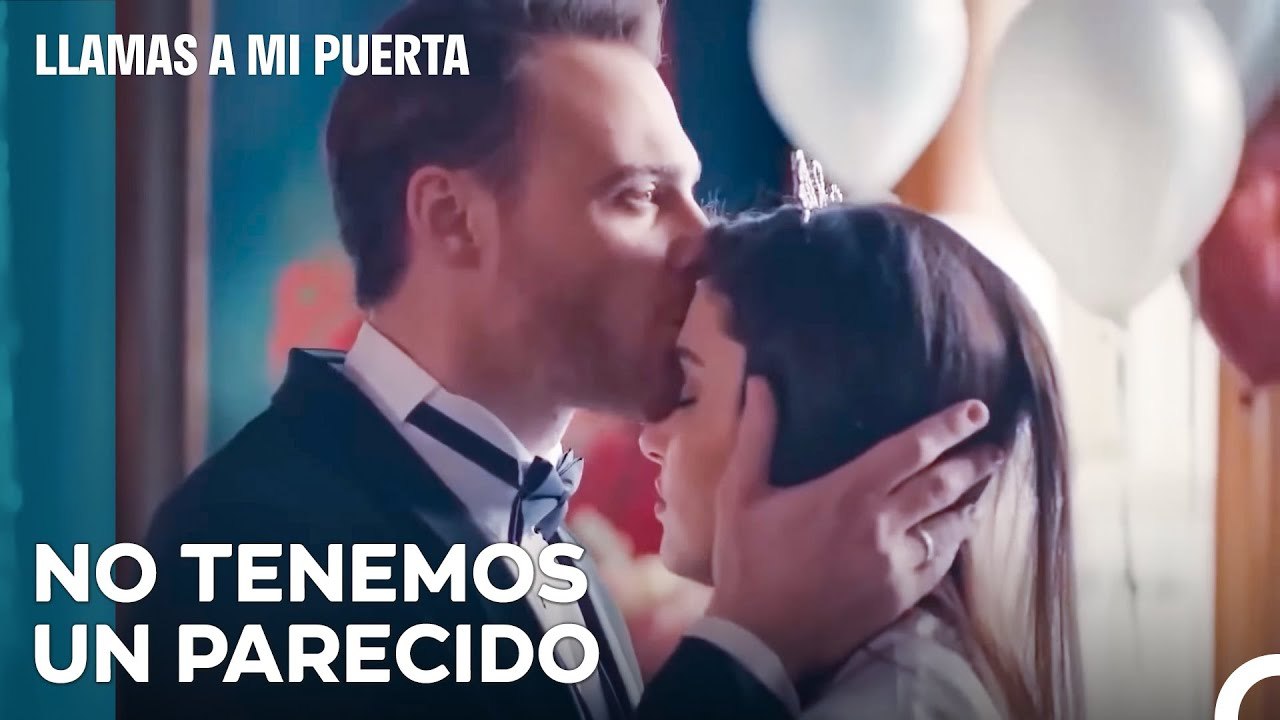 Estamos Atrapados En La Tormenta Del Amor - Llamas A Mi Puerta