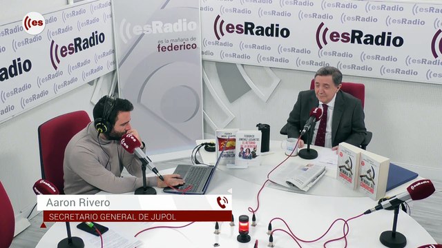 Federico a las 8: Fugas de inmigrantes en el Aeropuerto de Barajas