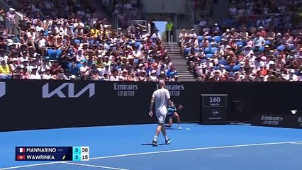 5 sets, mais un 6-0 pour finir : comment Adrian Mannarino a passé l'obstacle Stanislas Wawrinka