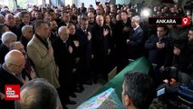 Kemal Kılıçdaroğlu ve Özgür Özel cenazede bir araya geldi