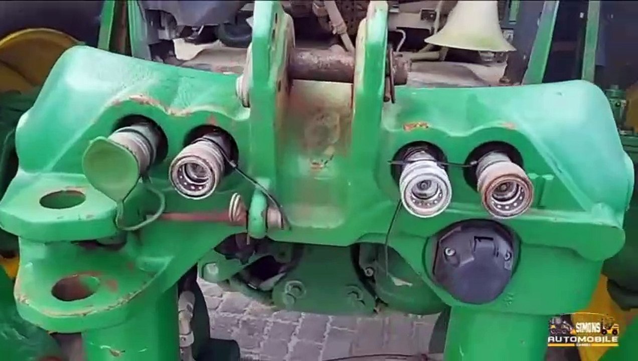 John Deere 6175R AC - Traktor