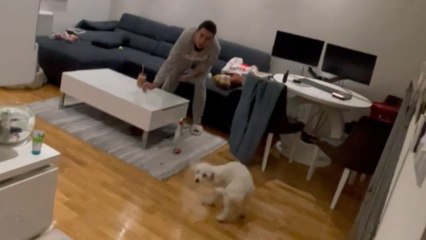 Woman flies from Canada to Serbia to surprise bestie after 2 years *She CRIED!*