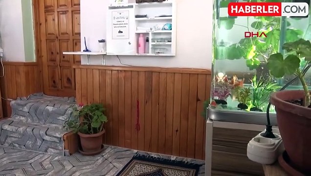 Tokat'ta Camide Cep Telefonuyla Şarj Eden Vatandaştan Örnek Davranış