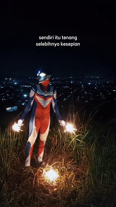 ultramen_ngakak
