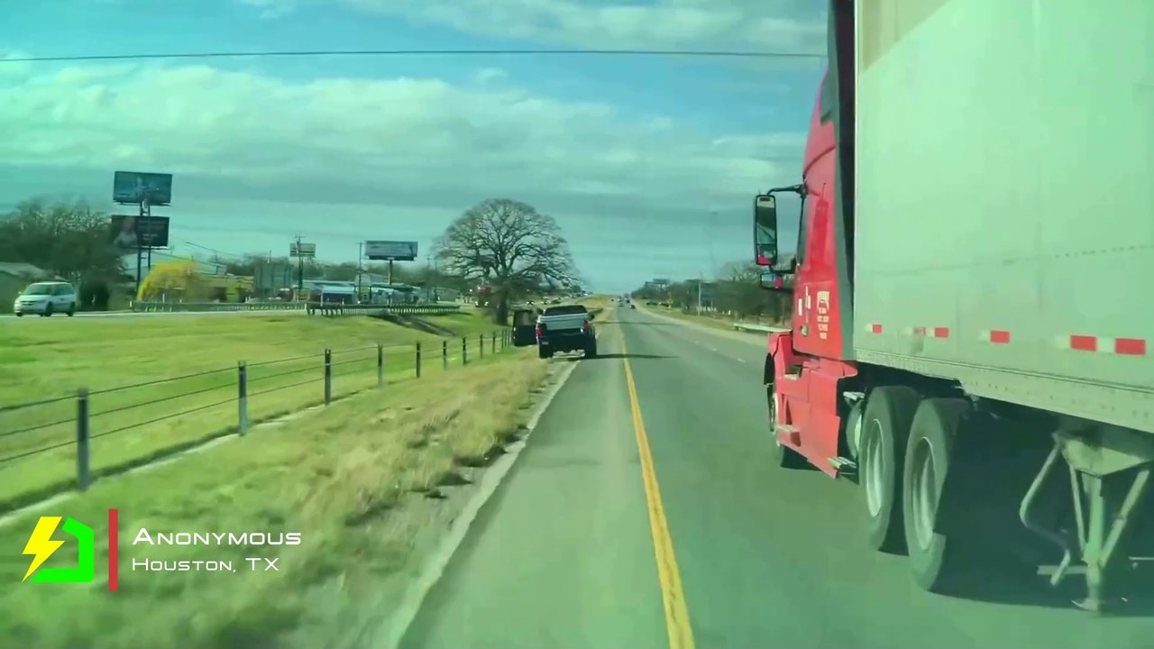 Close Call A Truck Was Suddenly Hard Brake and Get in My Lane | Dashcam Ltd