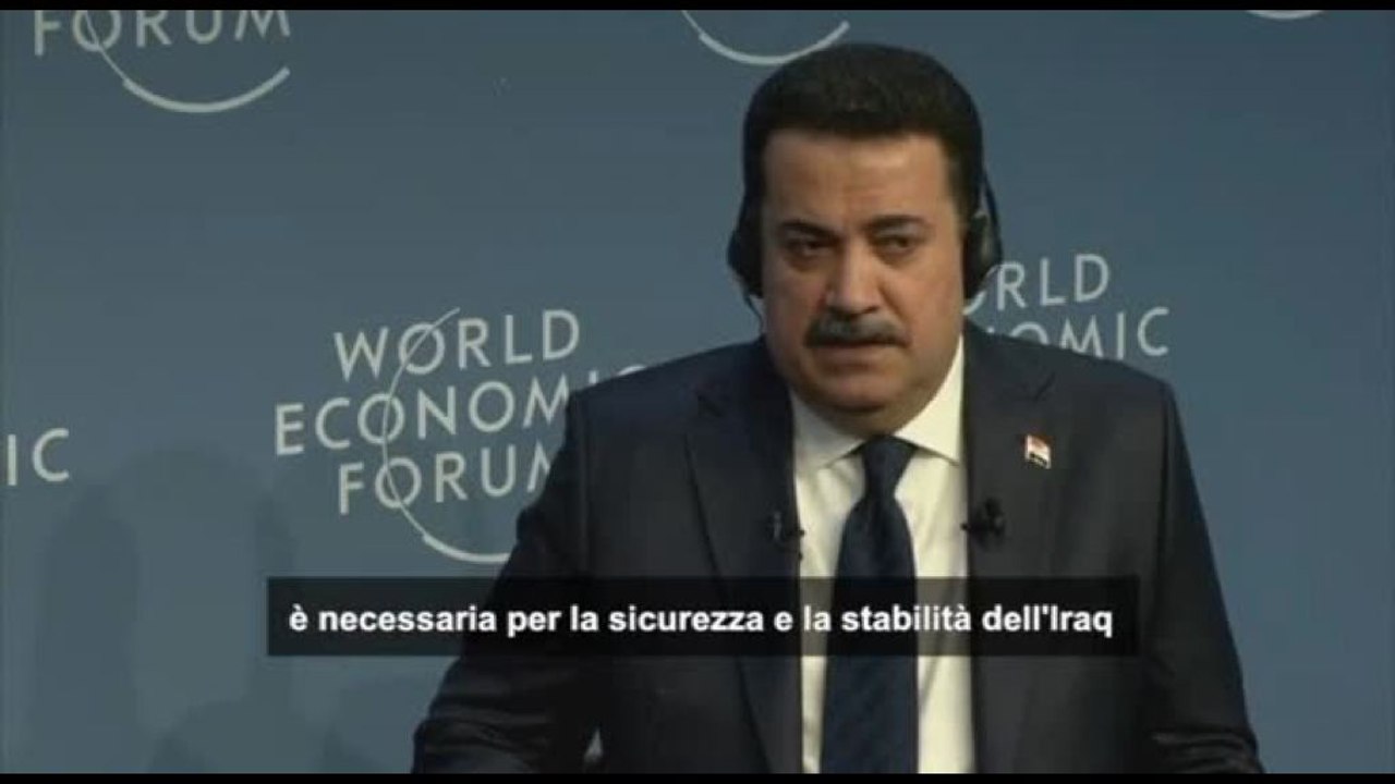 Il premier Iraq da Davos: "La coalizione a guida Usa lasci il Paese"