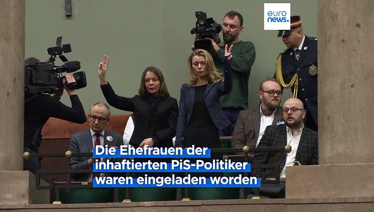 'Befreit die Abgeordneten': PiS-Partei sorgt für Kuriosum im polnischen Parlament