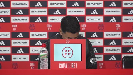 Rueda de prensa de Míchel Sánchez en la previa del Girona vs. Rayo Vallecano de Copa del Rey