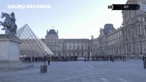 Louvre en París aumenta sus precios
