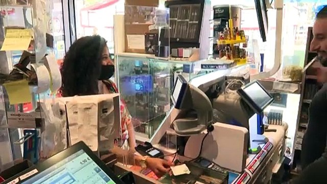 El consumo de tabaco cae en casi todo el mundo, según la OMS