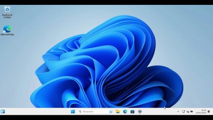 como mover la barra de inicio de windows 11