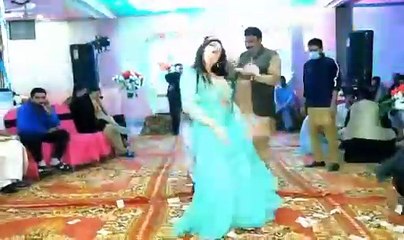 Yeh Silla Mila Hai Mujhko Chahat Baloch Dance Performance