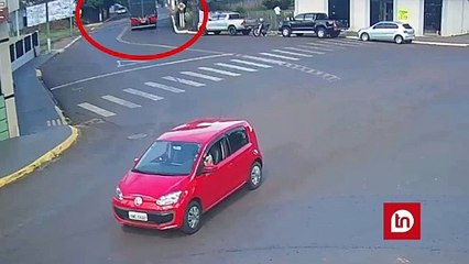 Chocante! imagens mostram momento em que carreta é atingida por trem em Jandaia do Sul