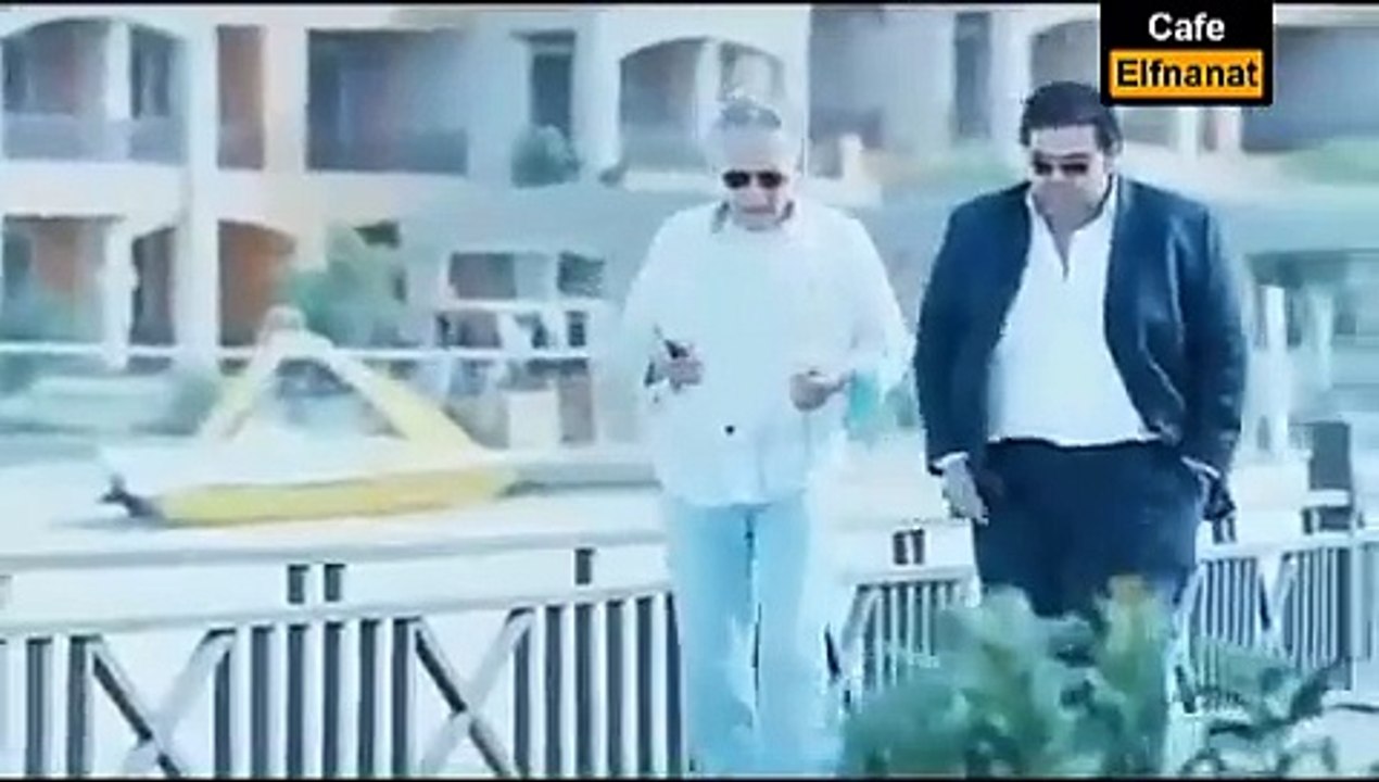 دنيا سمير غانم سكرتيرة عزام من فيلم لاتراجع ولا استسلام