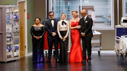 Emmys Best Unseen Moments: The Ovations, Flubs & Everything Else | THR News Video