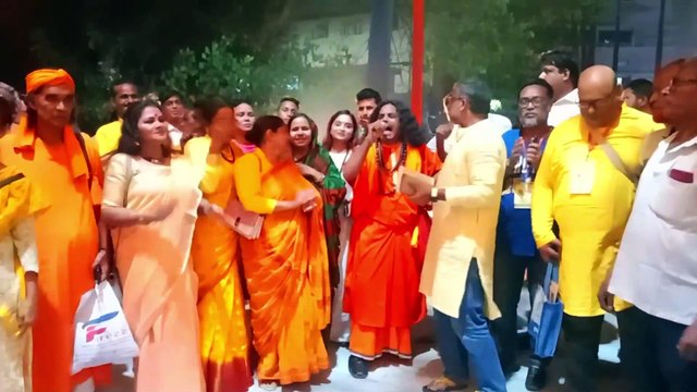 দয়াল বাবা কেবলা কাবা আয়নার কারিগর আয়না বসাইয়া দেবো কলমের ভিতর