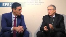 Pedro Sánchez se cita con Bill Gates en Davos