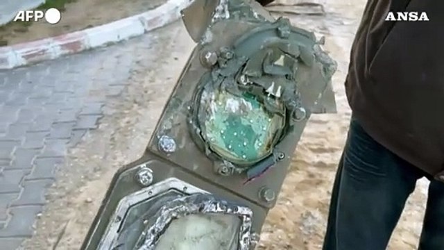 Gaza, cimitero palestinese raso al suolo a Khan Yunis