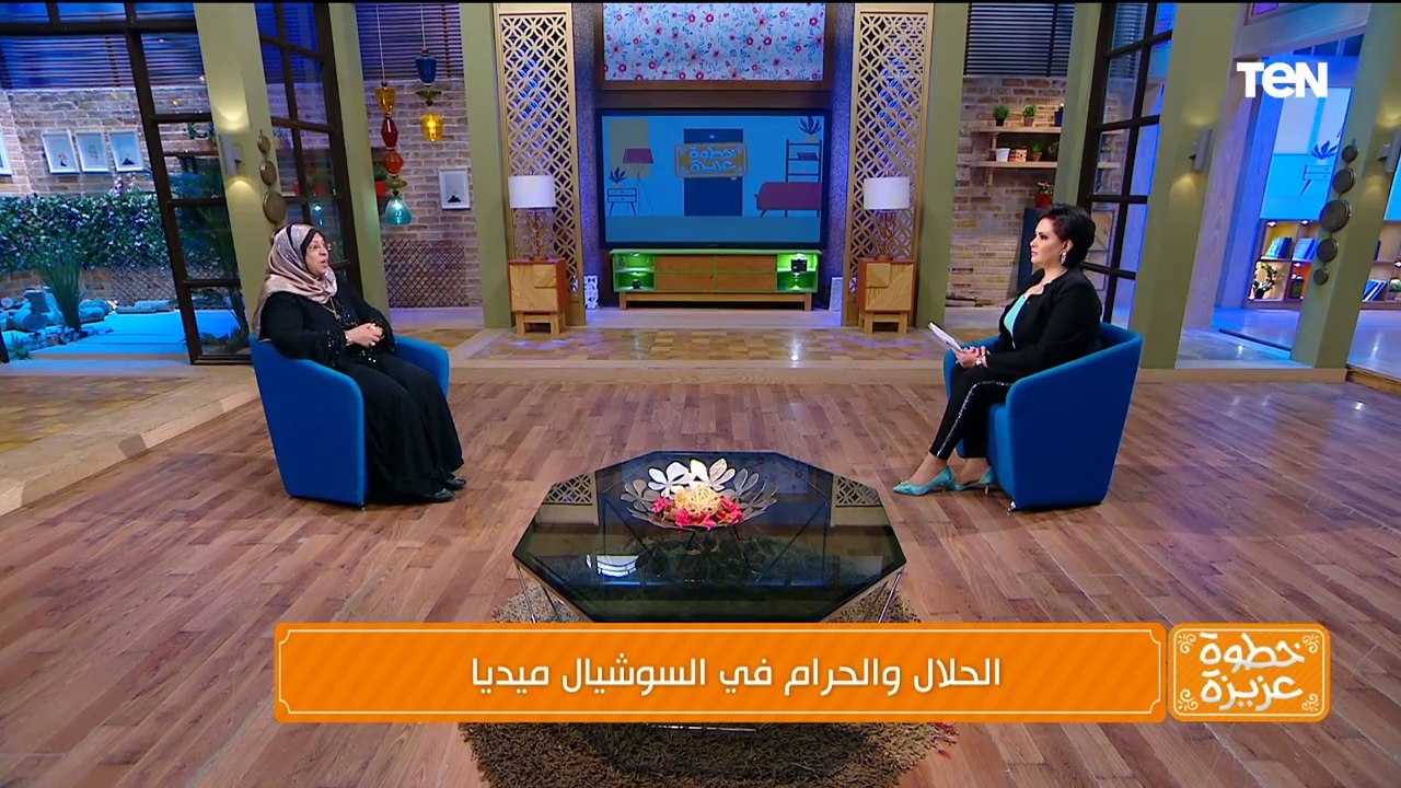 فيروس واقتحم حياتنا.. كلام يخوف من الداعية نيفين مختار عن السوشيال ميديا وتأثيرها على الأسرة