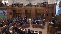 Danimarca, Federico X visita il Parlamento: la prima volta da re