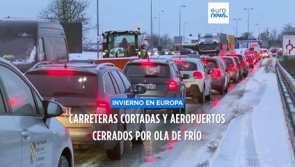 La nieve provoca cortes de carreteras y suspensión de vuelos en gran parte Europa